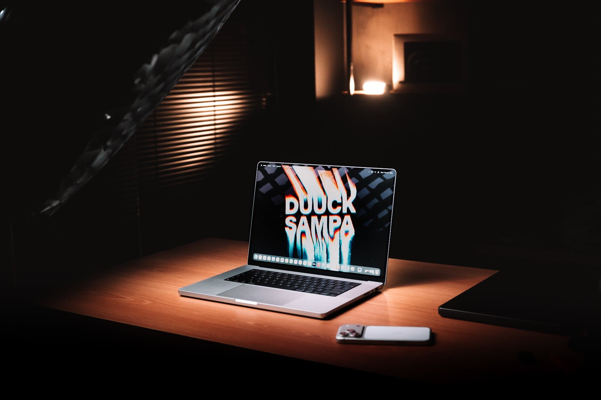 MacBook Pro 16" M5 MAX 128GB 4TB 18-CPU 40-GPU